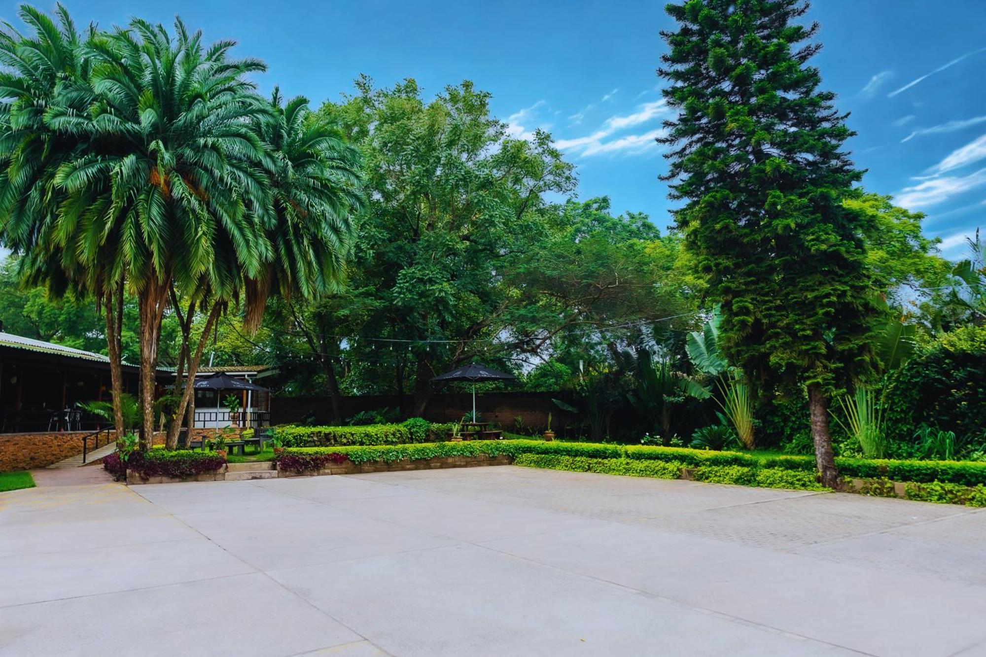 Casa Mia Lodge & Restaurant Μπλαντάιρ Εξωτερικό φωτογραφία