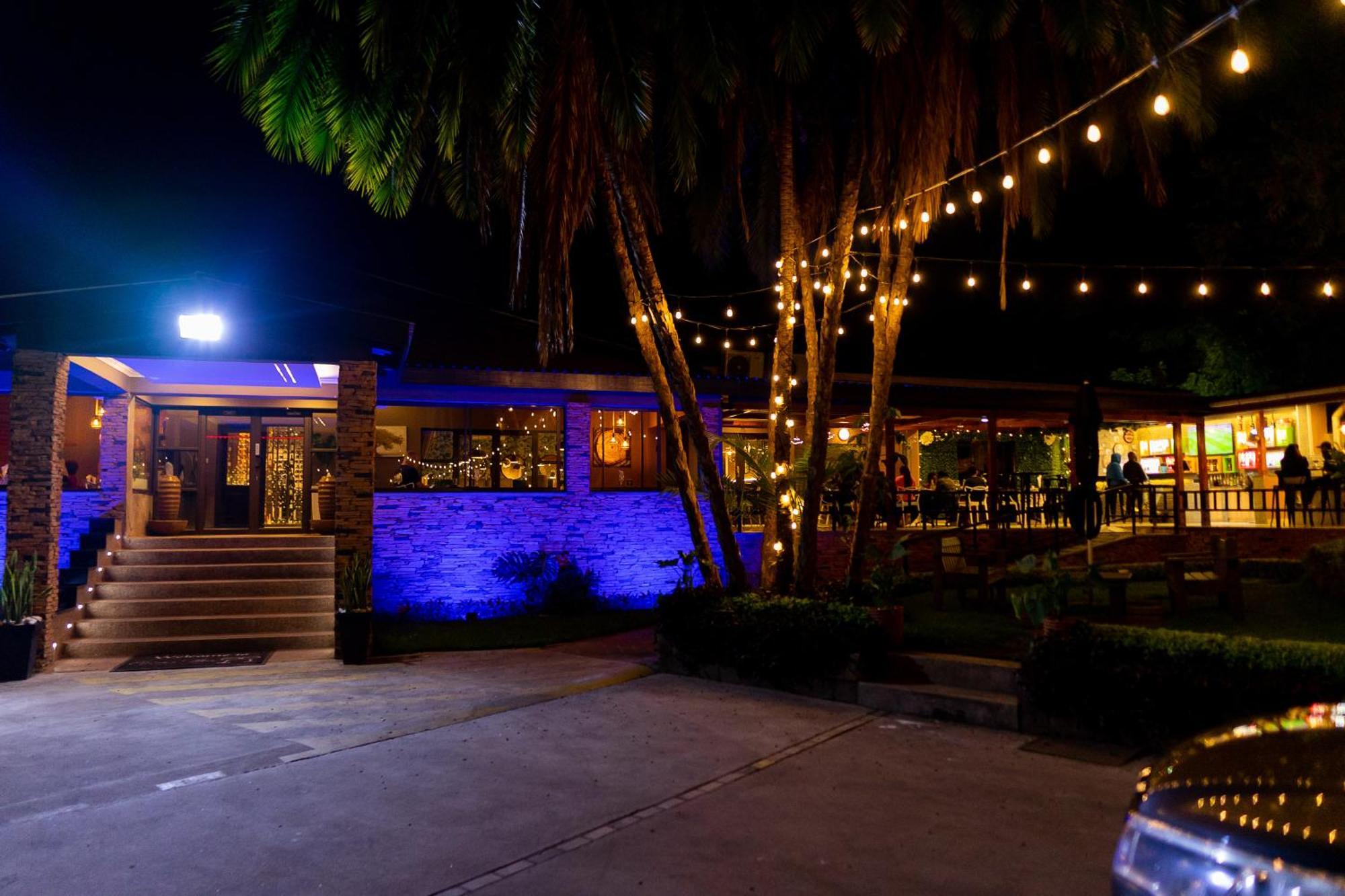 Casa Mia Lodge & Restaurant Μπλαντάιρ Εξωτερικό φωτογραφία