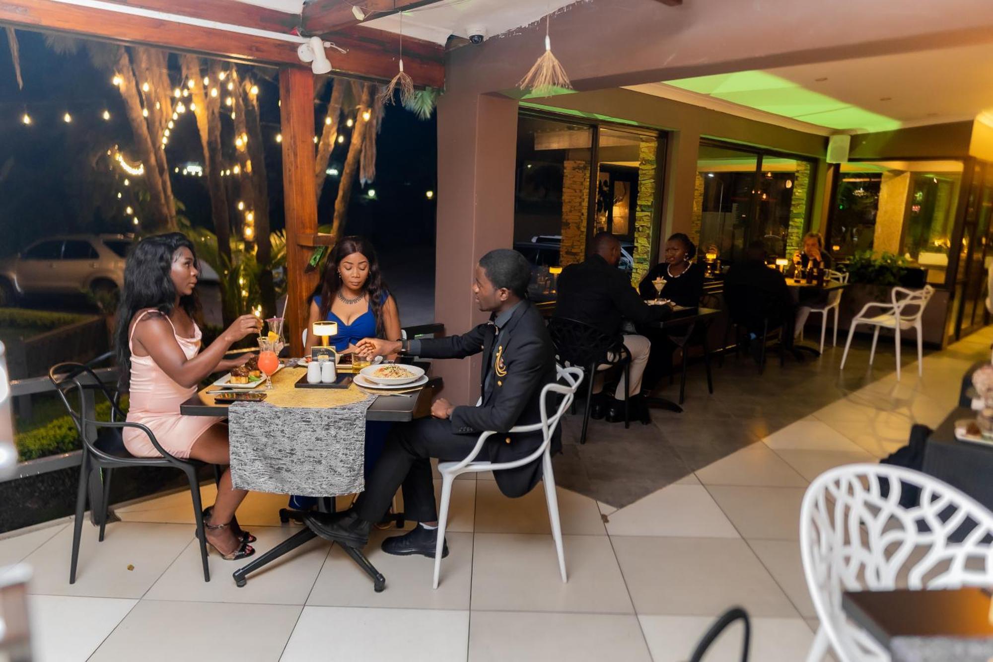 Casa Mia Lodge & Restaurant Μπλαντάιρ Εξωτερικό φωτογραφία