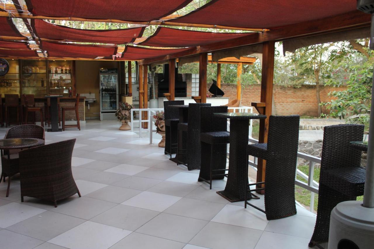 Casa Mia Lodge & Restaurant Μπλαντάιρ Εξωτερικό φωτογραφία